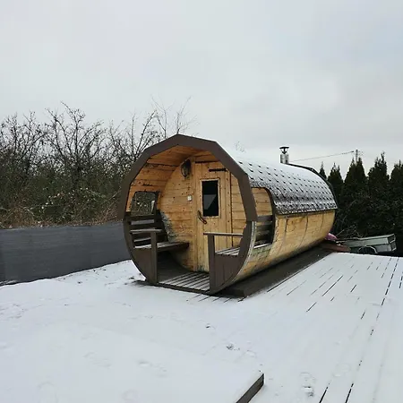 Dom Z Basenem I Sauna Zewnetrzna Gadow