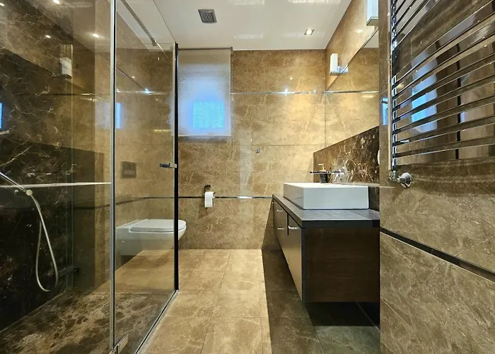 Dom Z Basenem I Sauna Zewnetrzna *